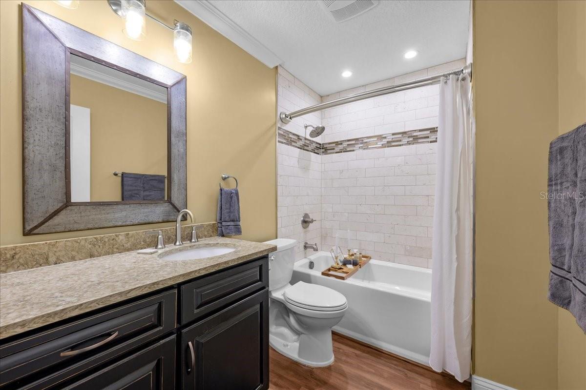 Image 32 of 57 For 164 Moonlite Drive