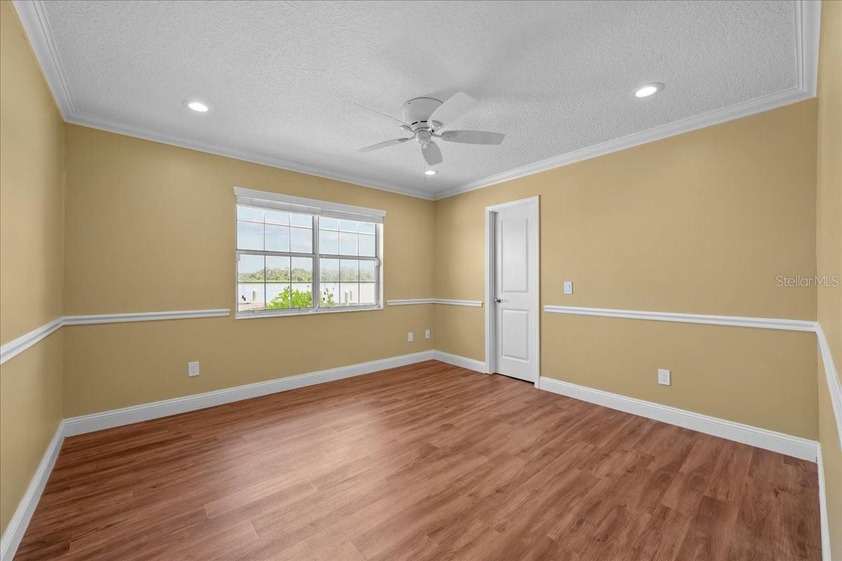 Image 33 of 57 For 164 Moonlite Drive