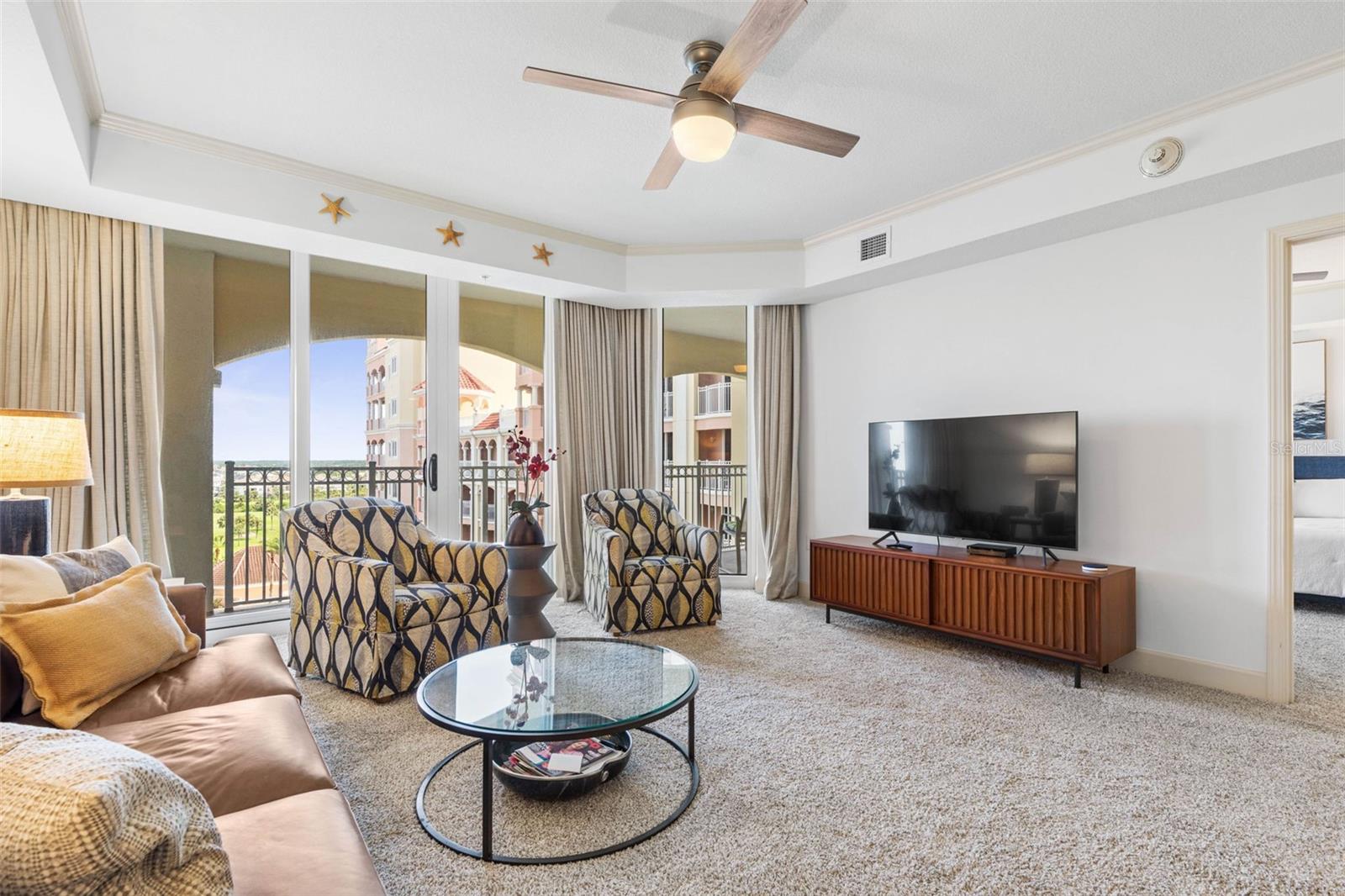 Image 12 of 76 For 200 Ocean Crest Drive 718