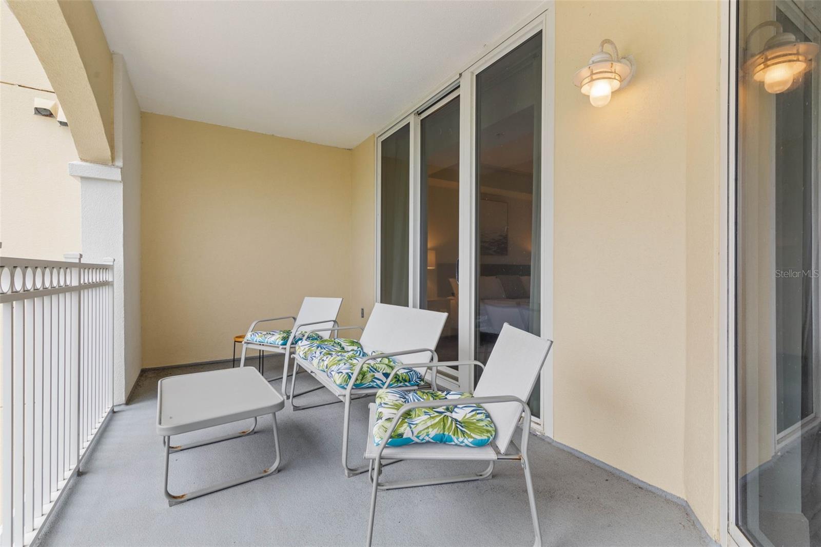 Image 19 of 76 For 200 Ocean Crest Drive 718