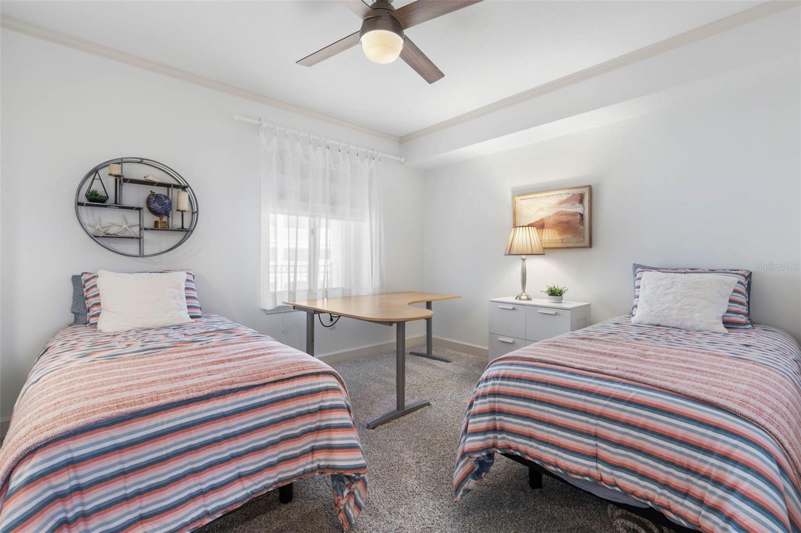 Image 38 of 76 For 200 Ocean Crest Drive 718