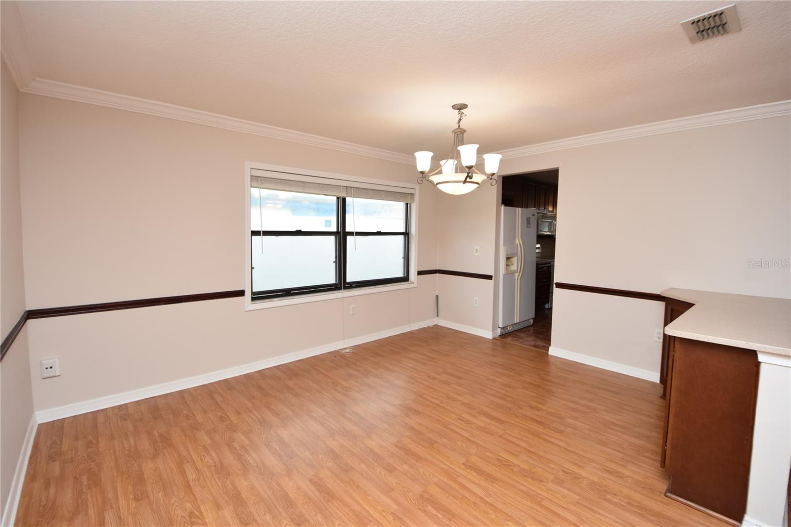 Image 11 of 35 For 31 Comanche Court