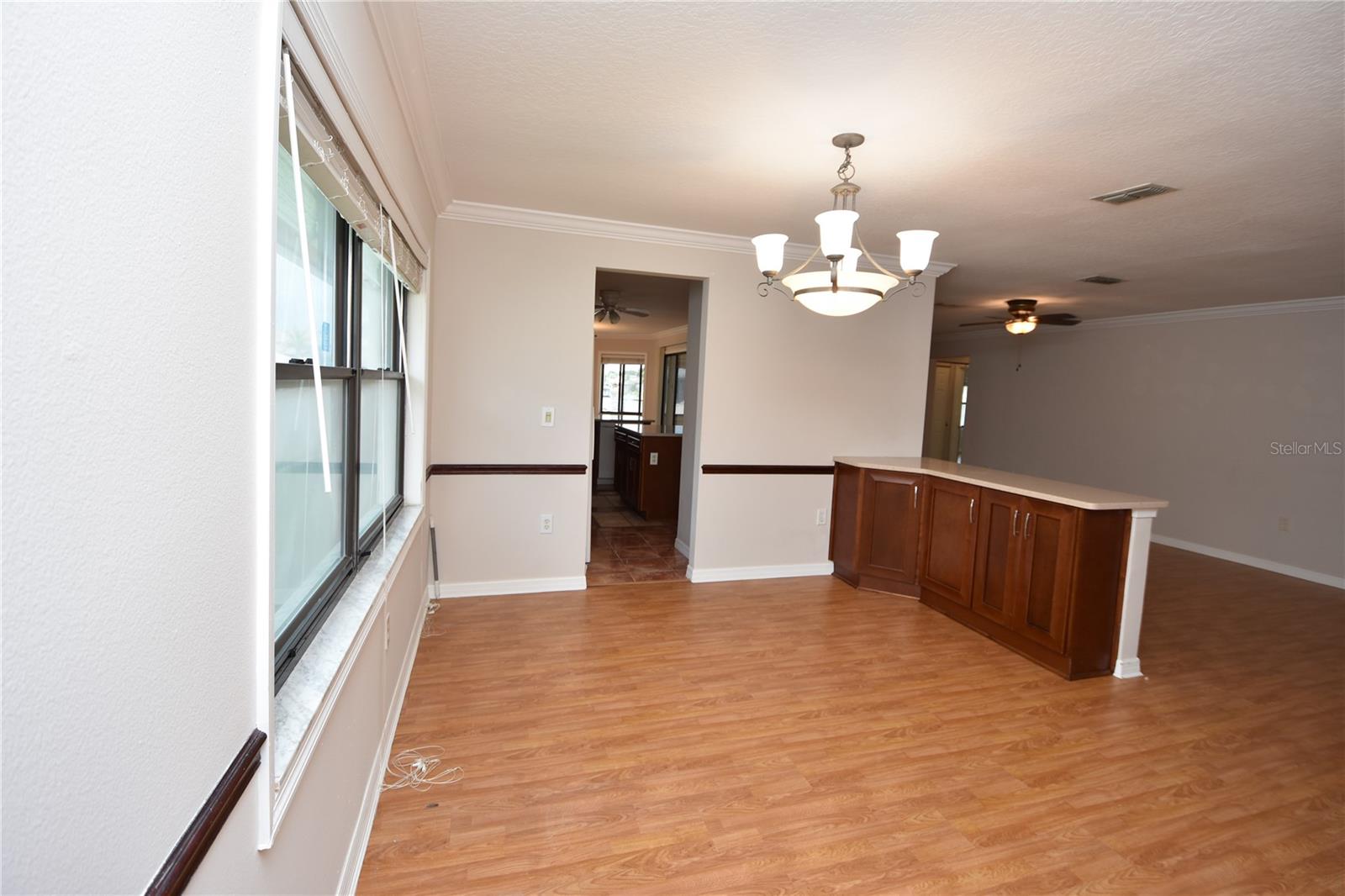 Image 12 of 35 For 31 Comanche Court