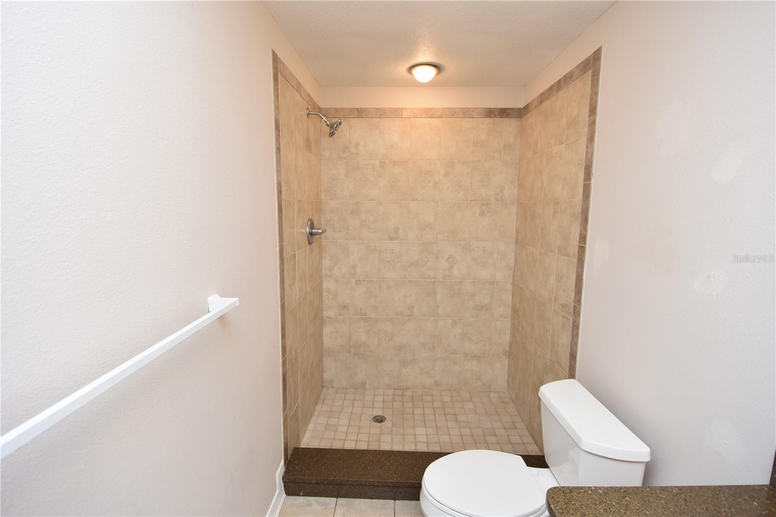 Image 27 of 35 For 31 Comanche Court