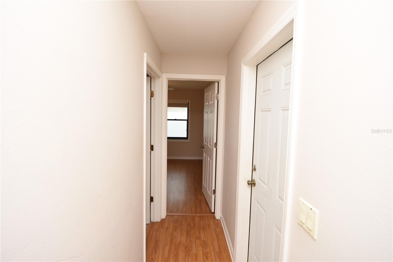 Image 28 of 35 For 31 Comanche Court