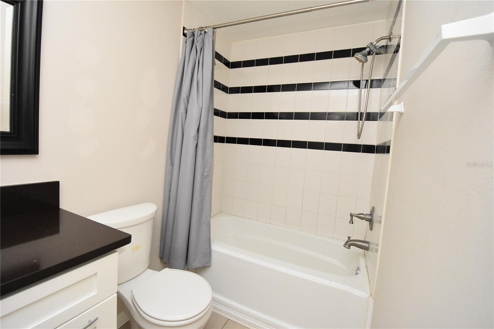 Image 32 of 35 For 31 Comanche Court