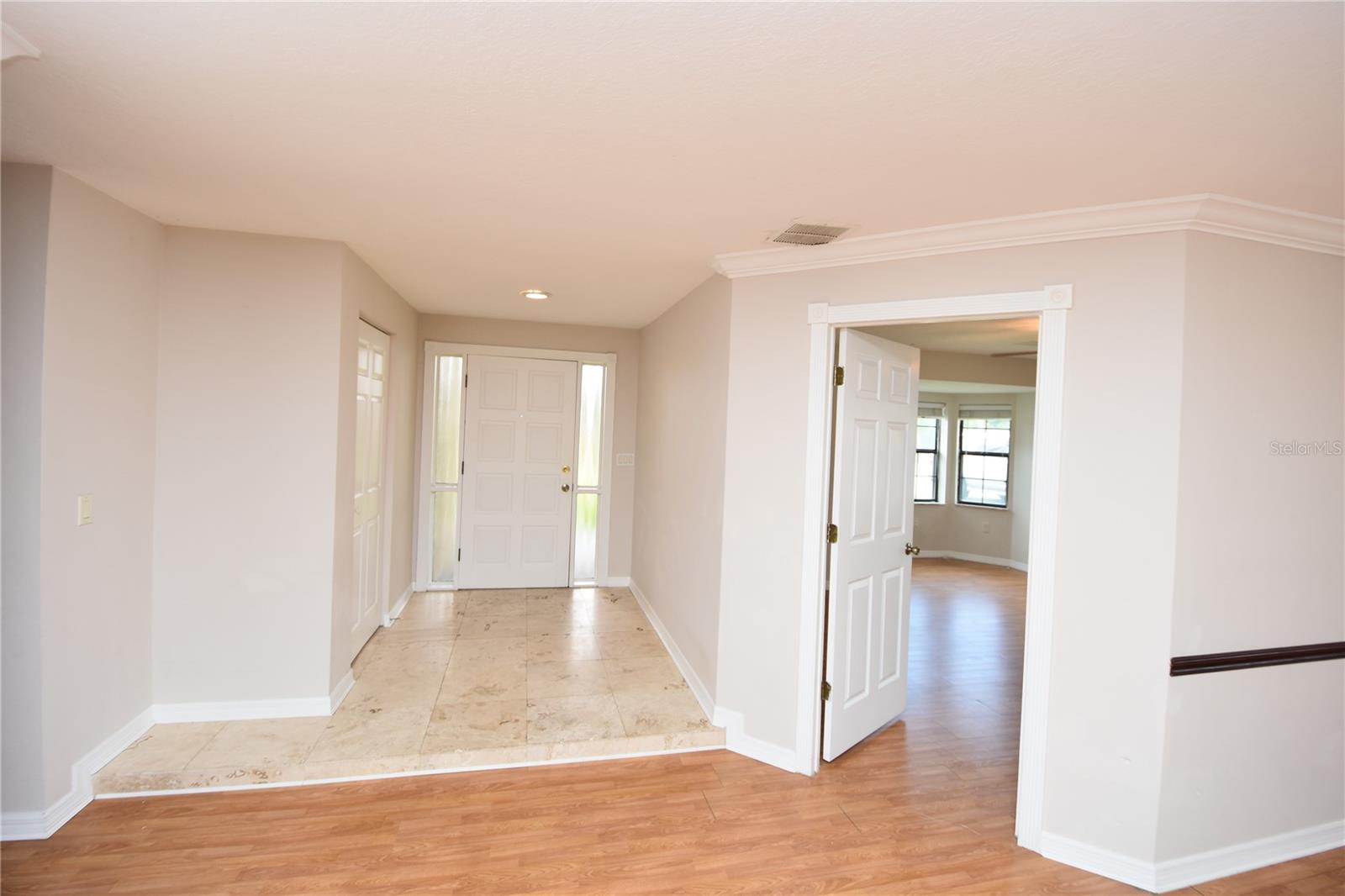 Image 7 of 35 For 31 Comanche Court
