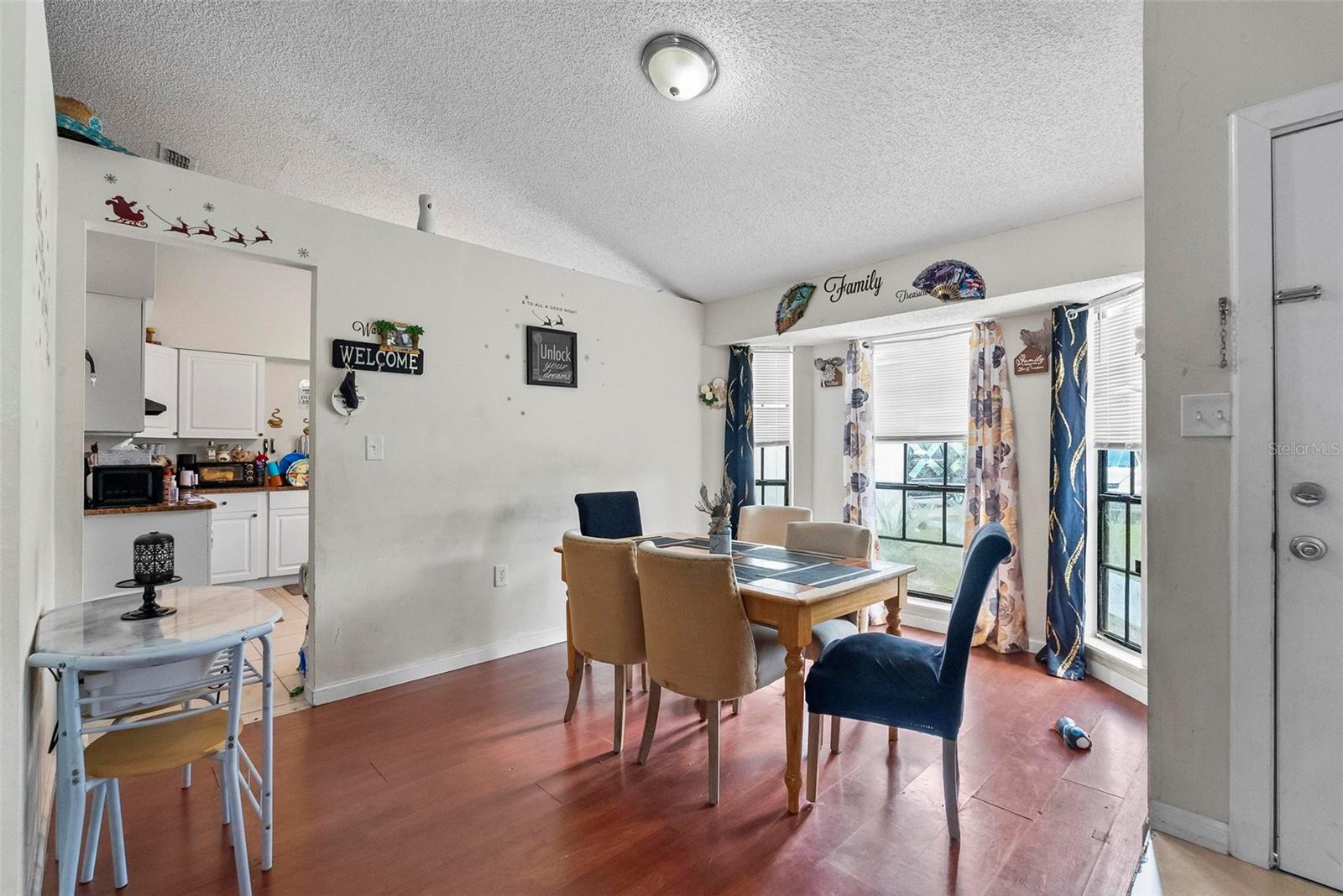 Image 10 of 28 For 3079 Pigeon Cove Street