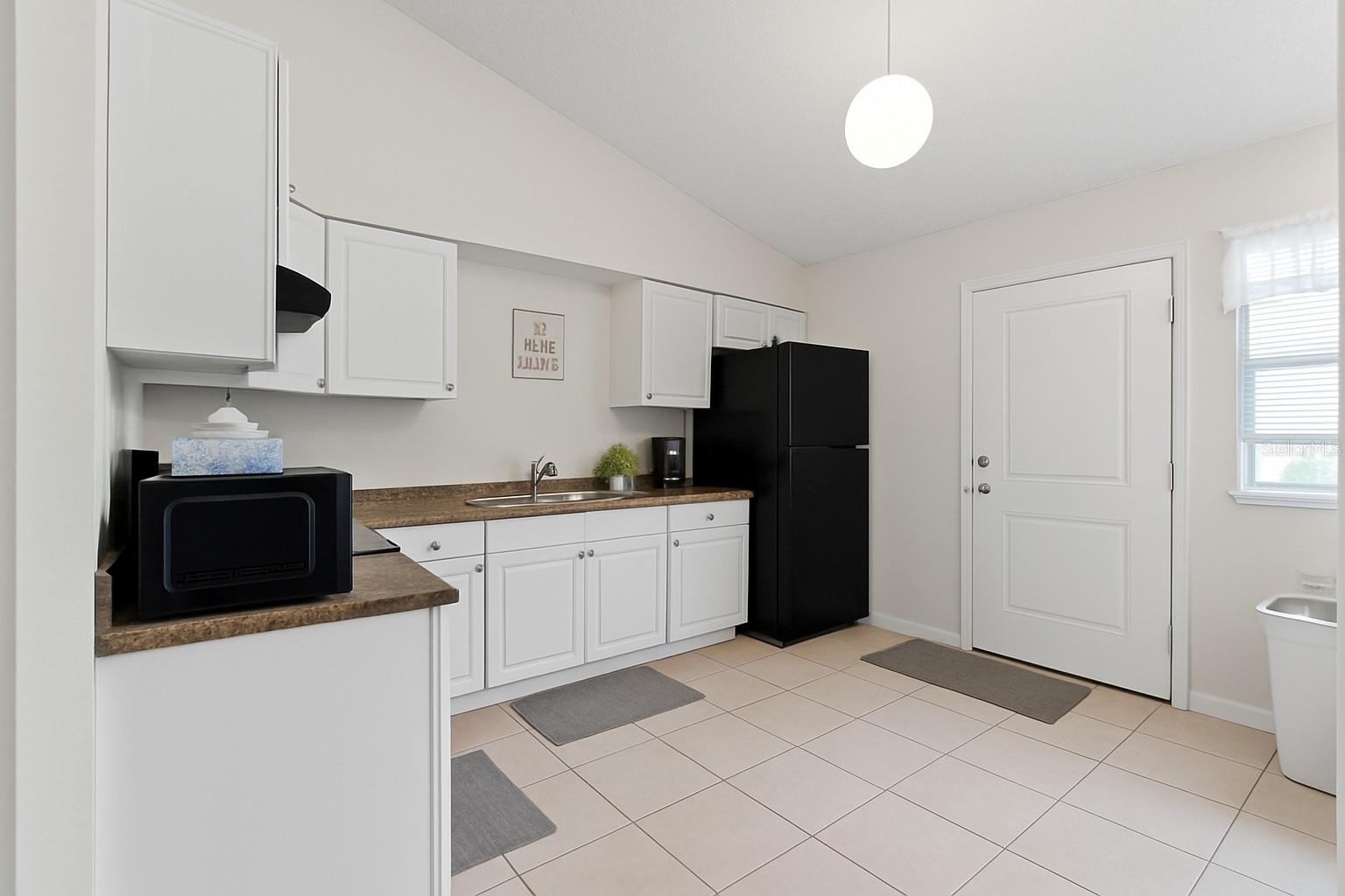 Image 4 of 28 For 3079 Pigeon Cove Street