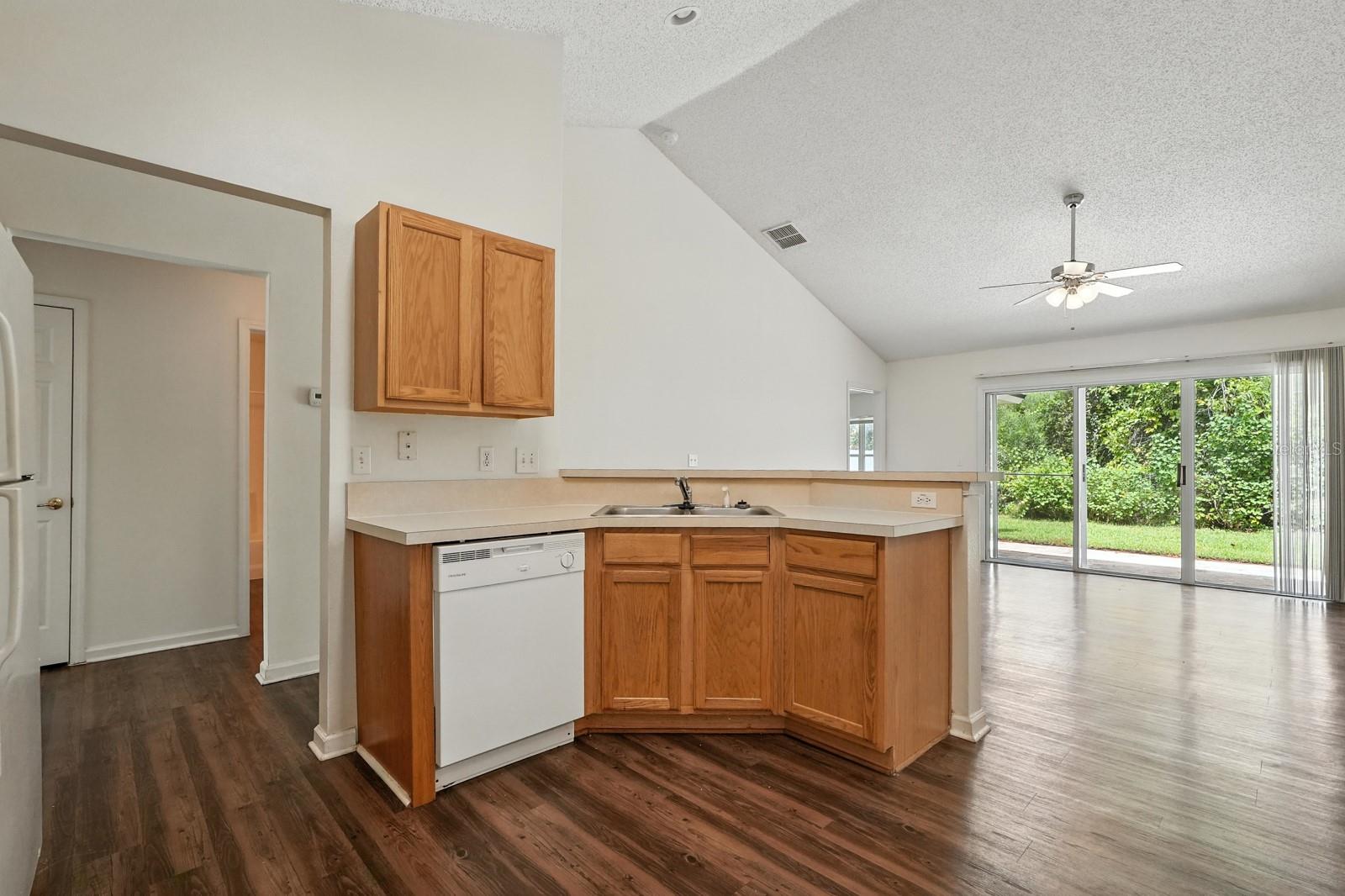 Image 13 of 40 For 70 Red Mill Drive A-b