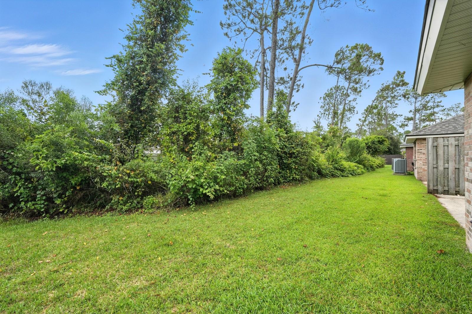 Image 32 of 40 For 70 Red Mill Drive A-b