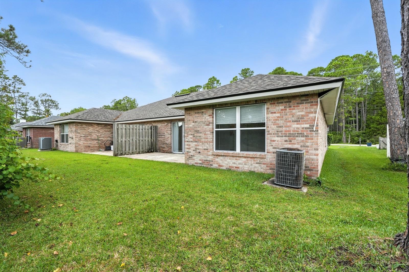 Image 33 of 40 For 70 Red Mill Drive A-b