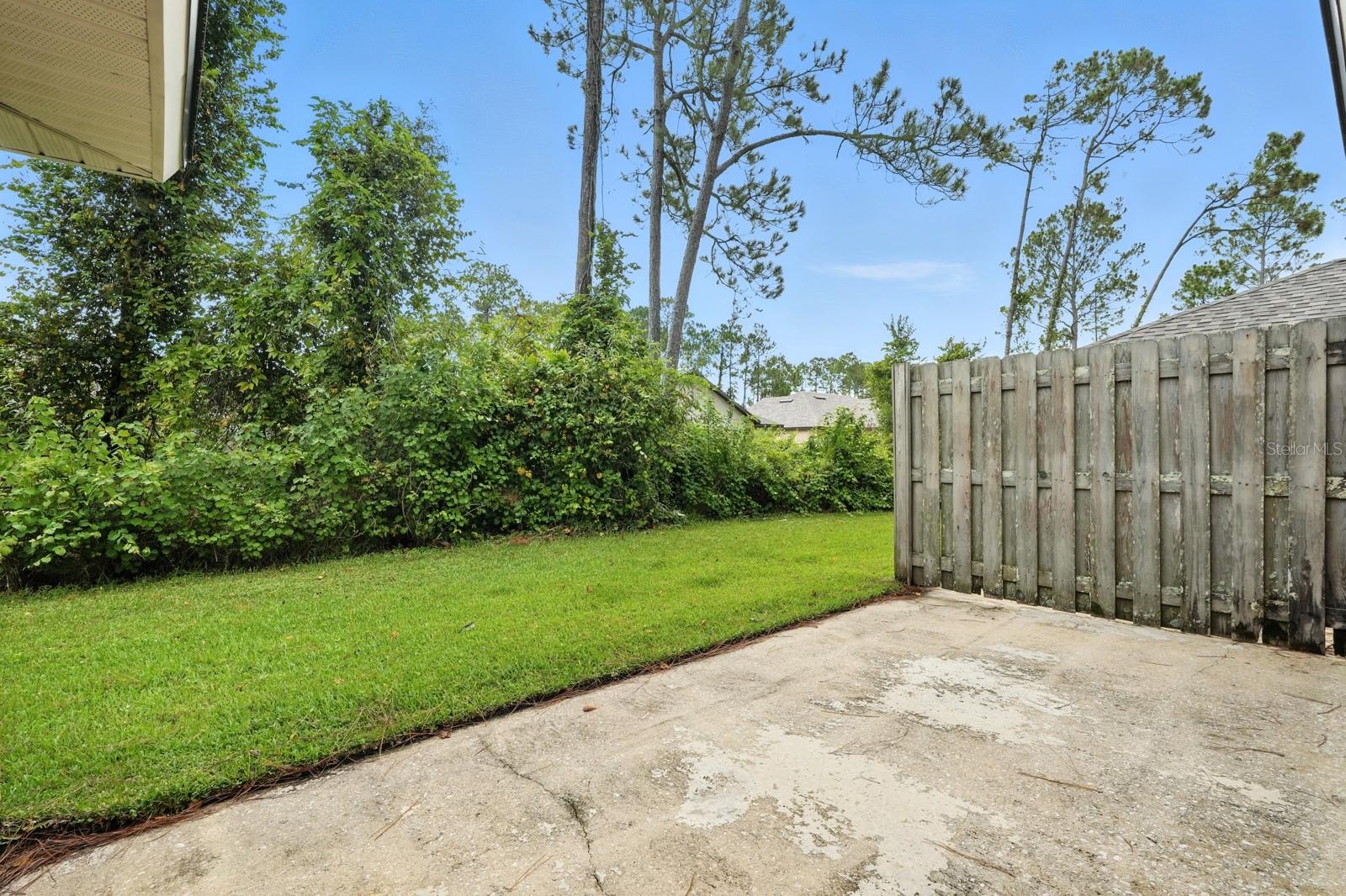 Image 36 of 40 For 70 Red Mill Drive A-b