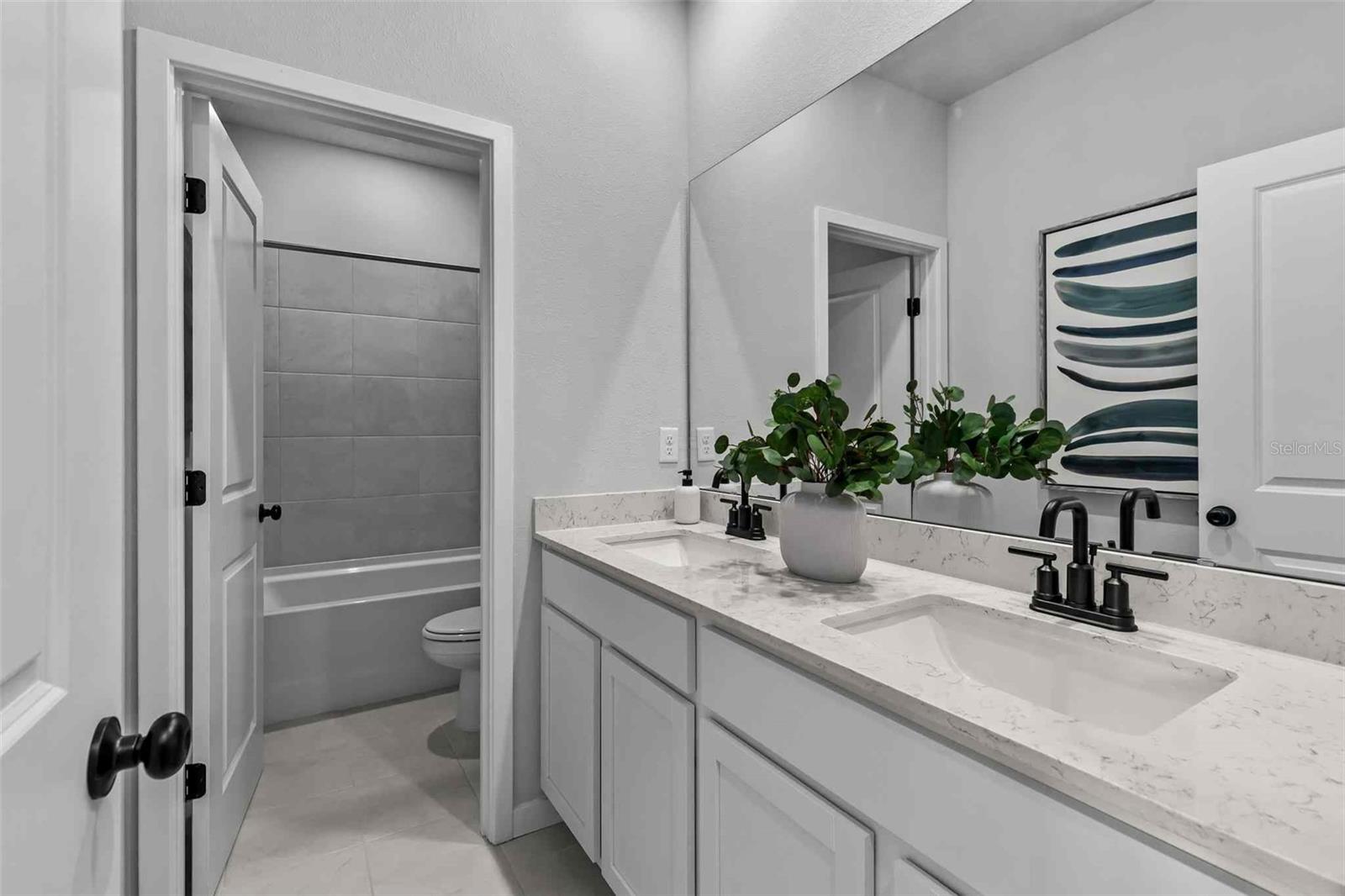 Image 11 of 35 For 9 Perseus Avenue