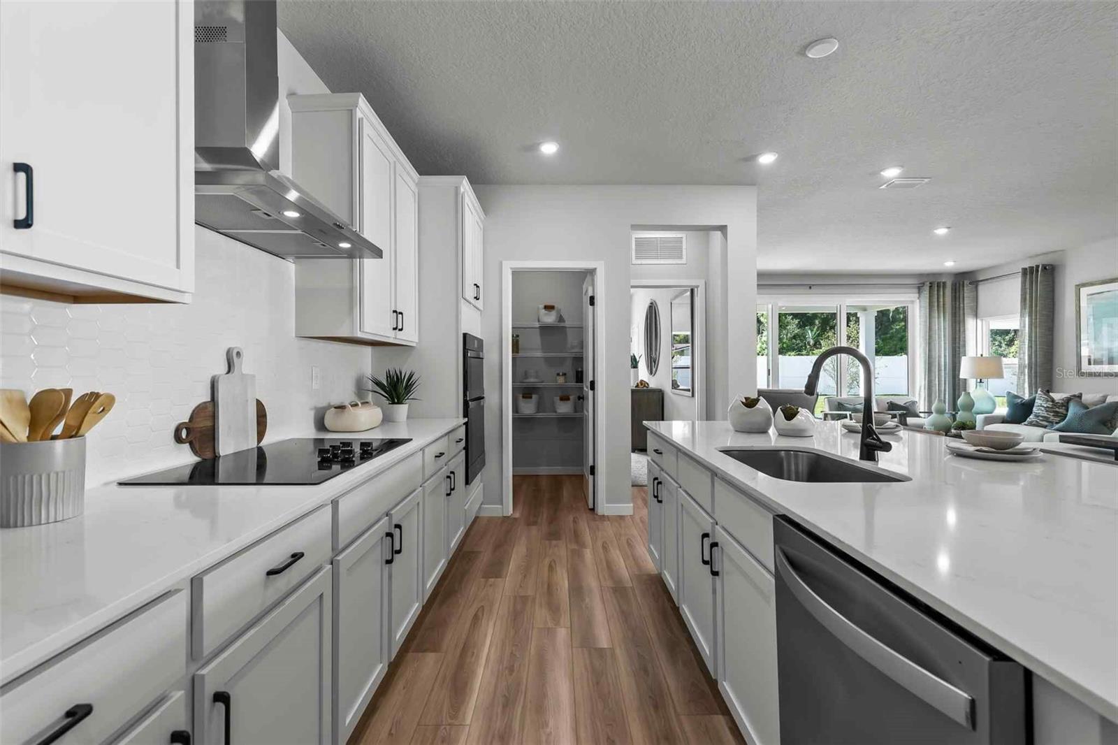 Image 14 of 35 For 9 Perseus Avenue