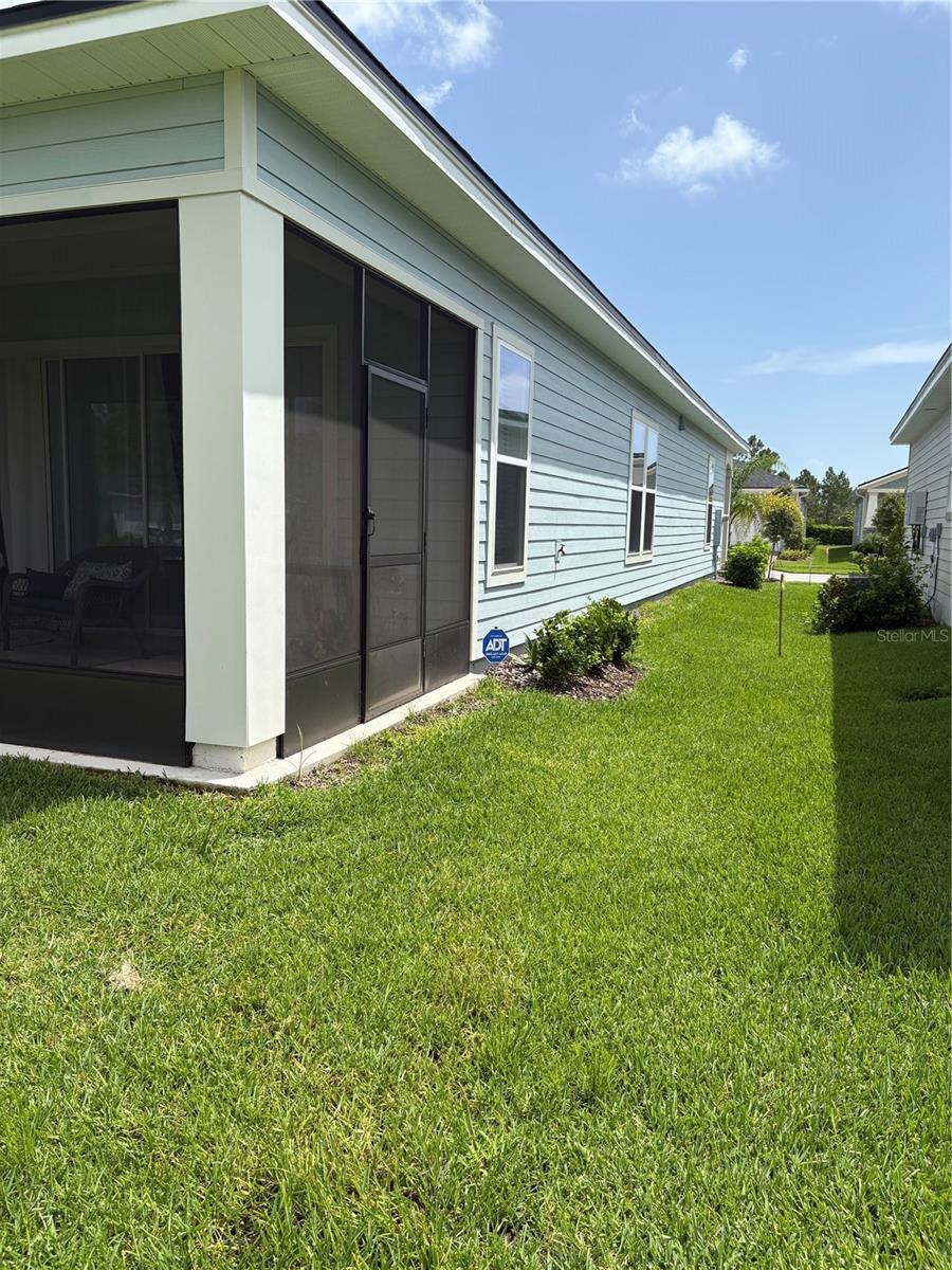 Image 19 of 25 For 6 Falmouth Drive