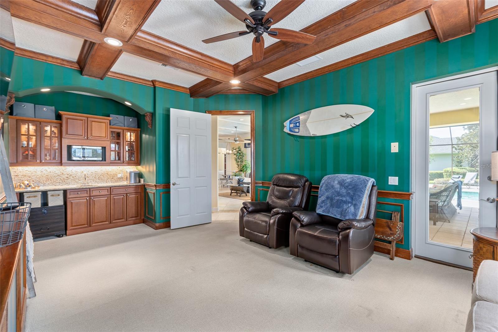 Image 30 of 51 For 2045 Crown Drive