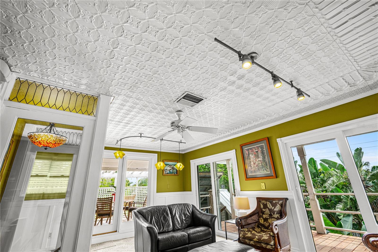 Image 40 of 78 For 4026 Cardinal Boulevard