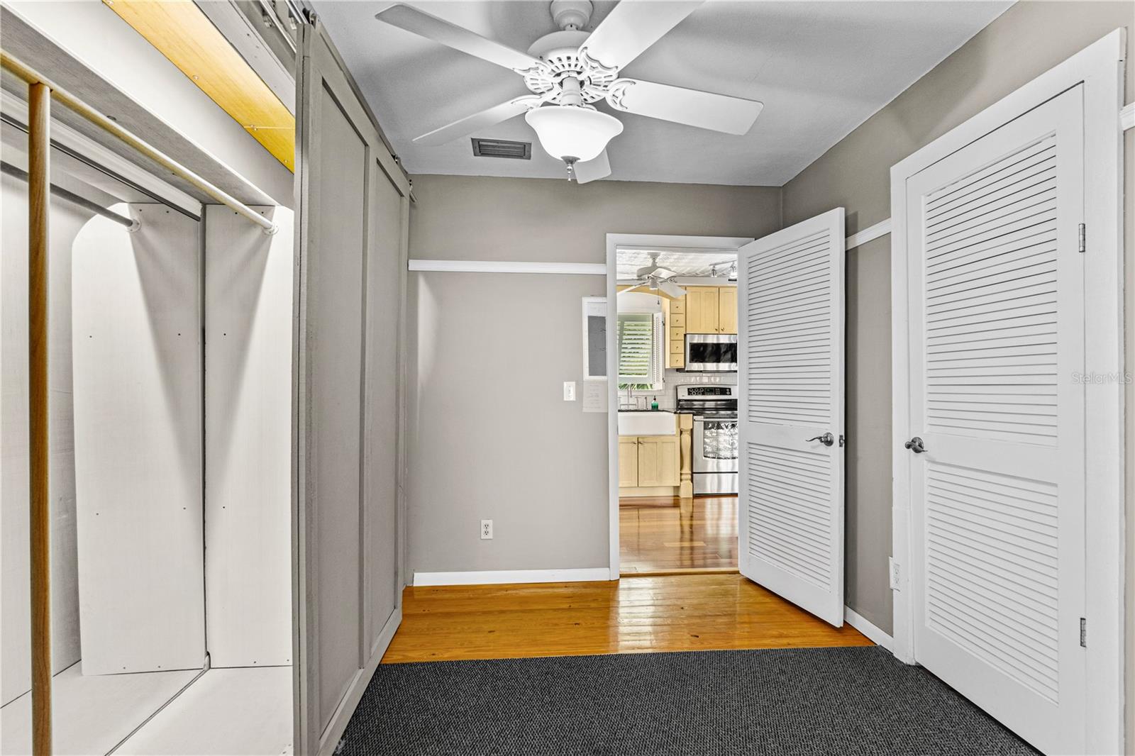 Image 50 of 78 For 4026 Cardinal Boulevard