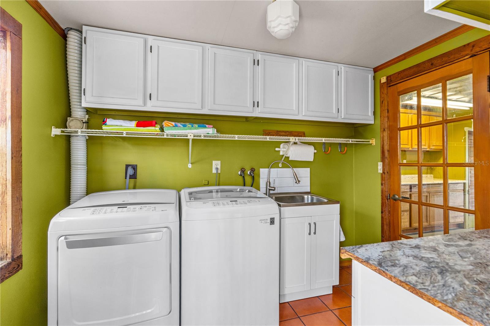 Image 63 of 78 For 4026 Cardinal Boulevard