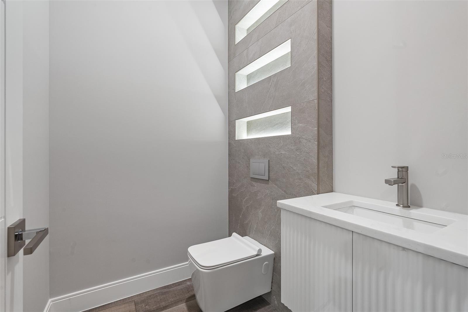 Image 41 of 62 For 13 Ferndale Lane