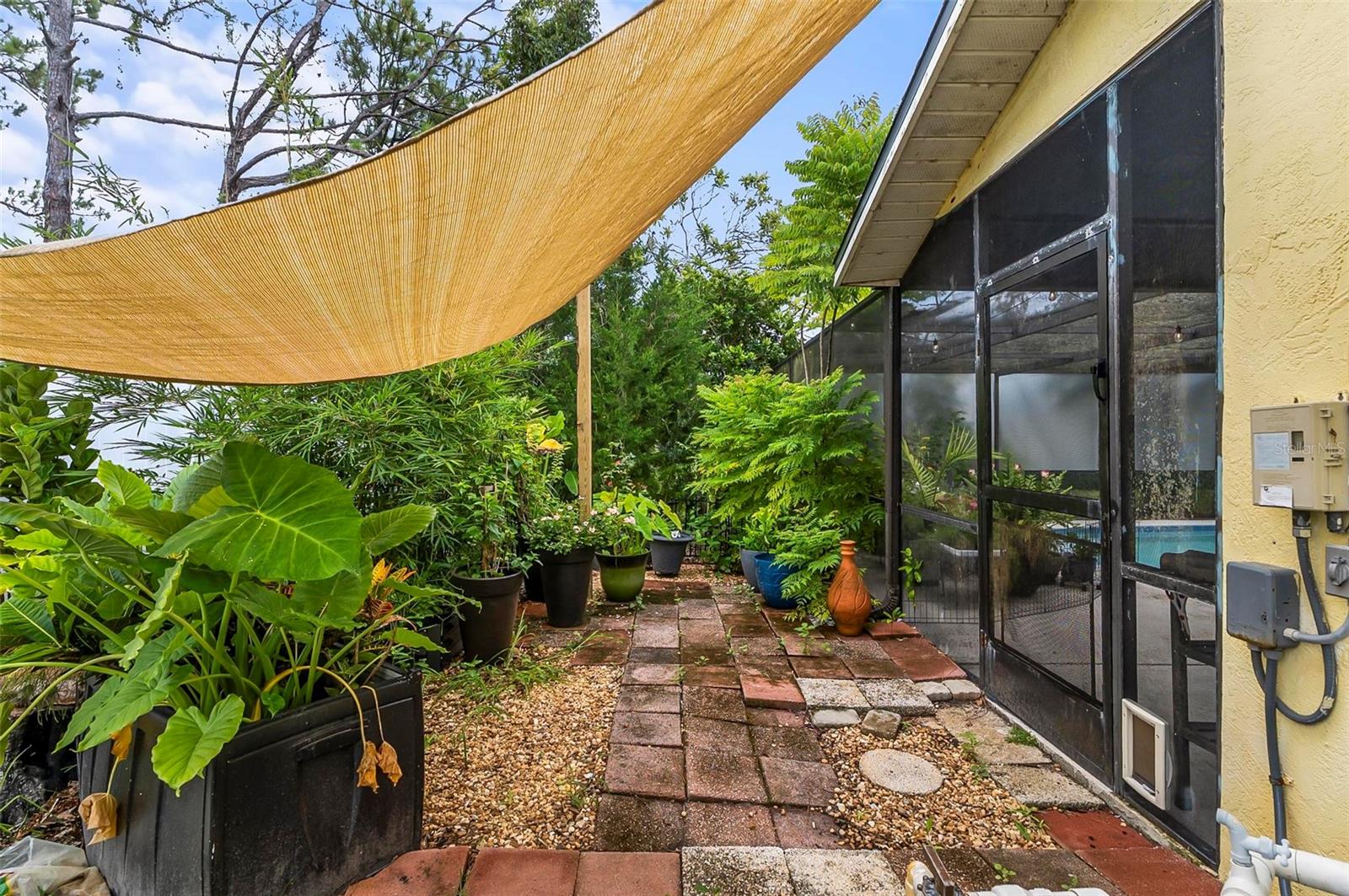 Image 32 of 40 For 230 Beechwood Lane