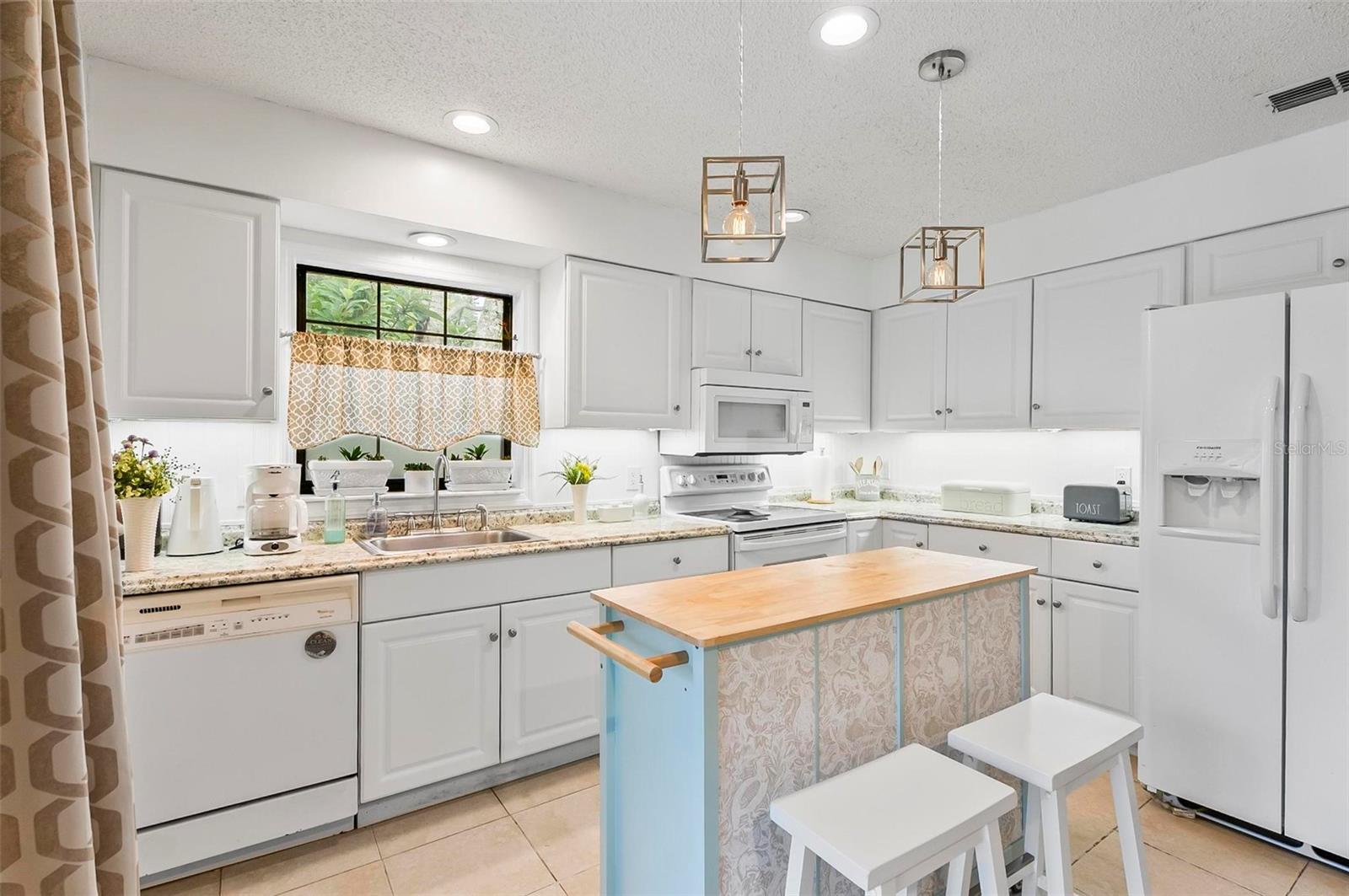 Image 9 of 40 For 230 Beechwood Lane