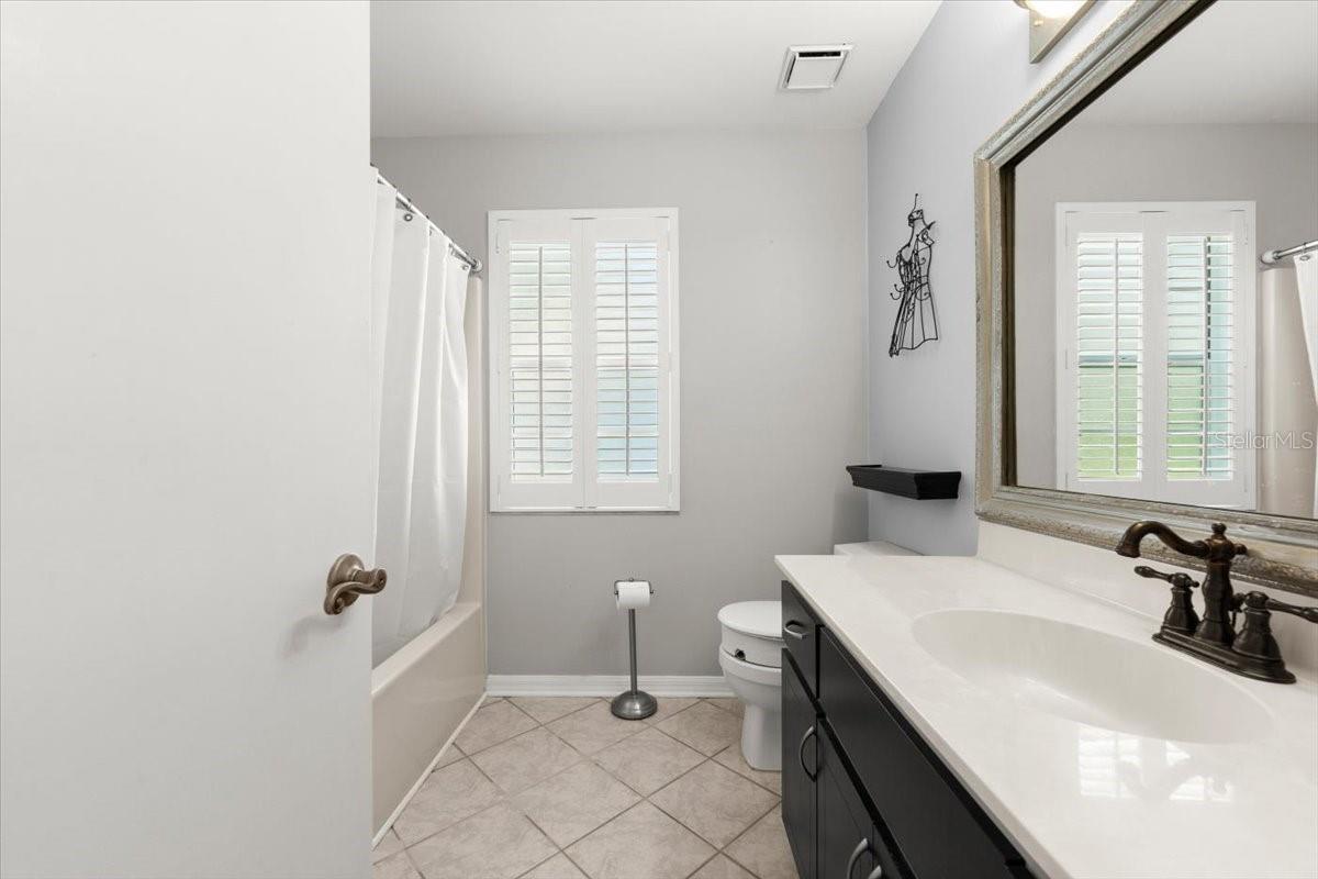 Image 22 of 63 For 124 Kingbird Circle 2040