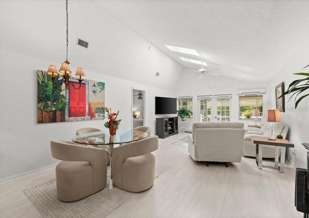 Image 3 of 63 For 124 Kingbird Circle 2040