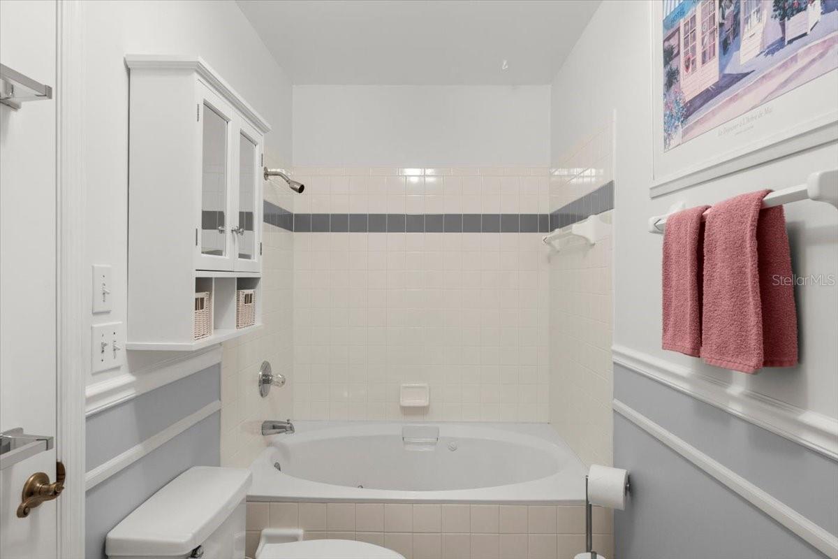 Image 60 of 63 For 124 Kingbird Circle 2040