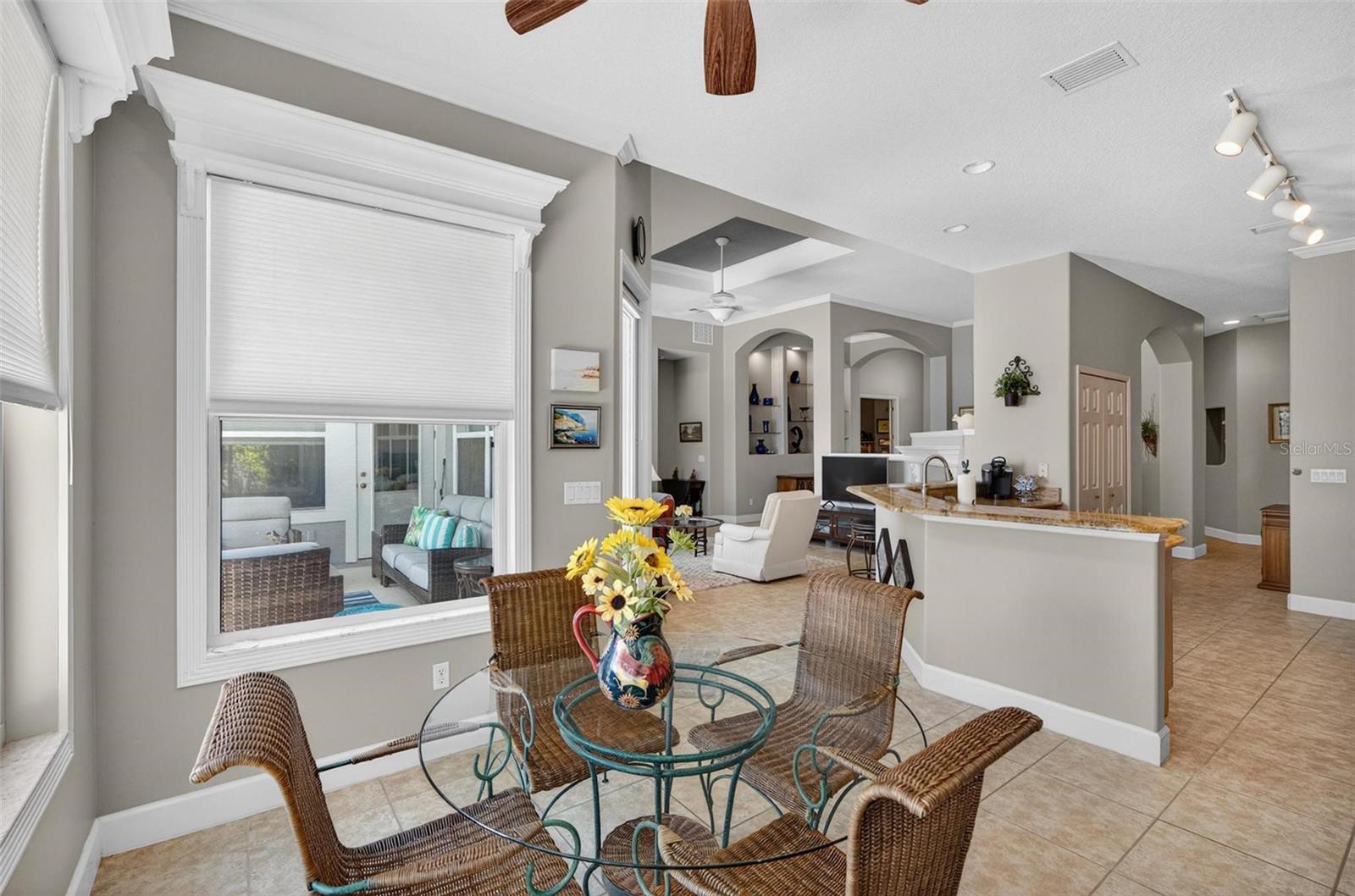 Image 11 of 46 For 8 Hidden Lake Way