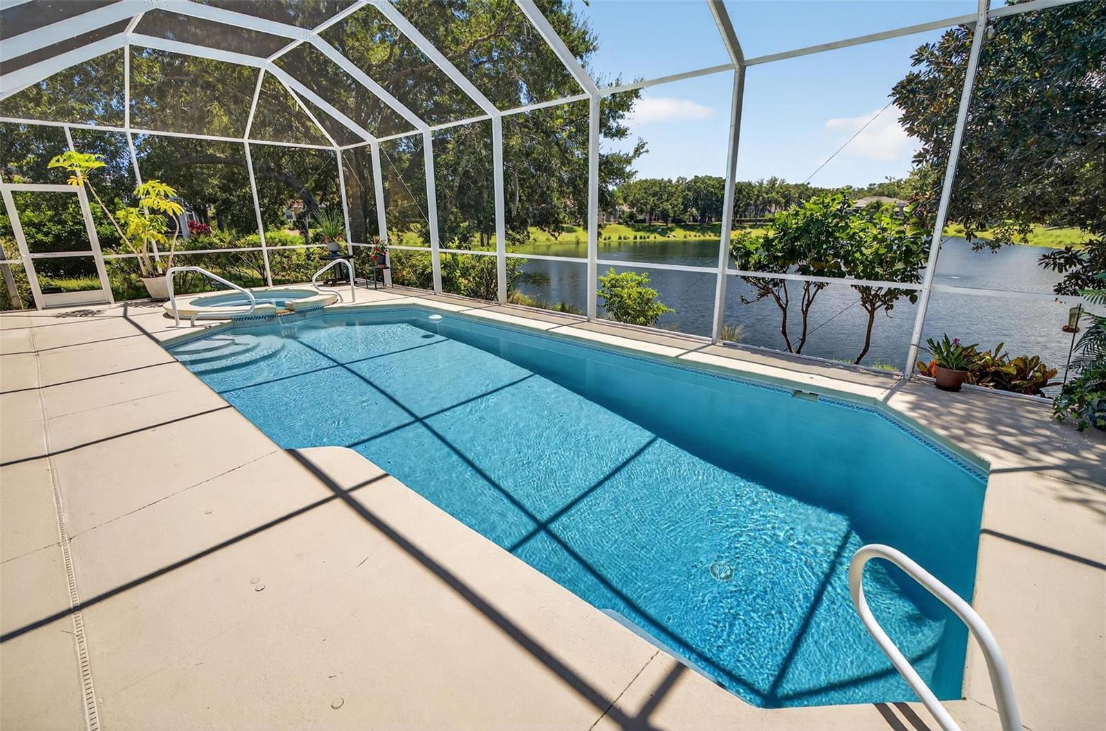 Image 18 of 46 For 8 Hidden Lake Way