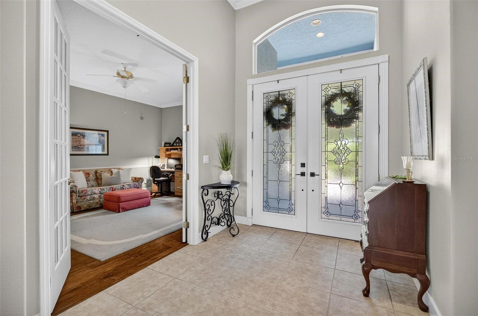 Image 32 of 46 For 8 Hidden Lake Way