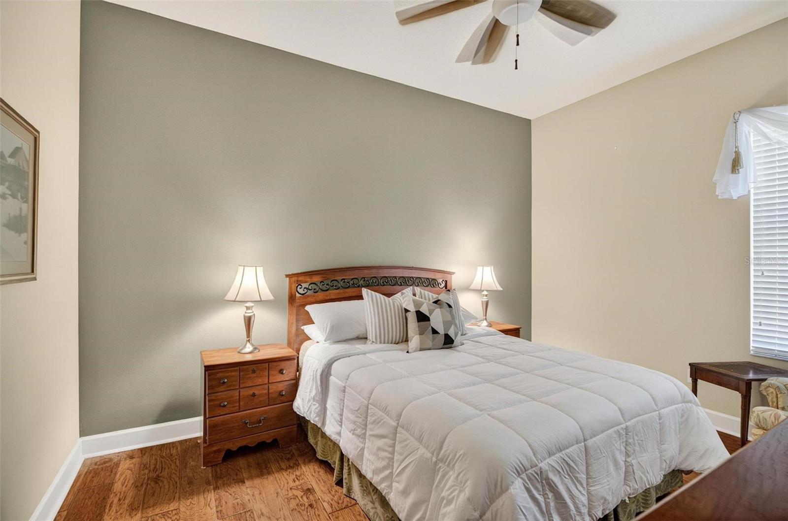 Image 35 of 46 For 8 Hidden Lake Way