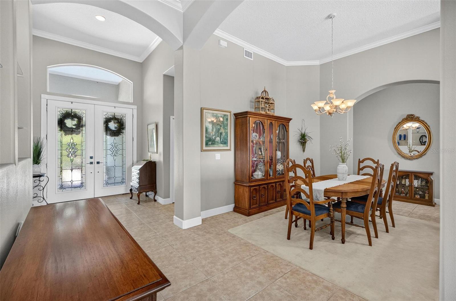 Image 5 of 46 For 8 Hidden Lake Way