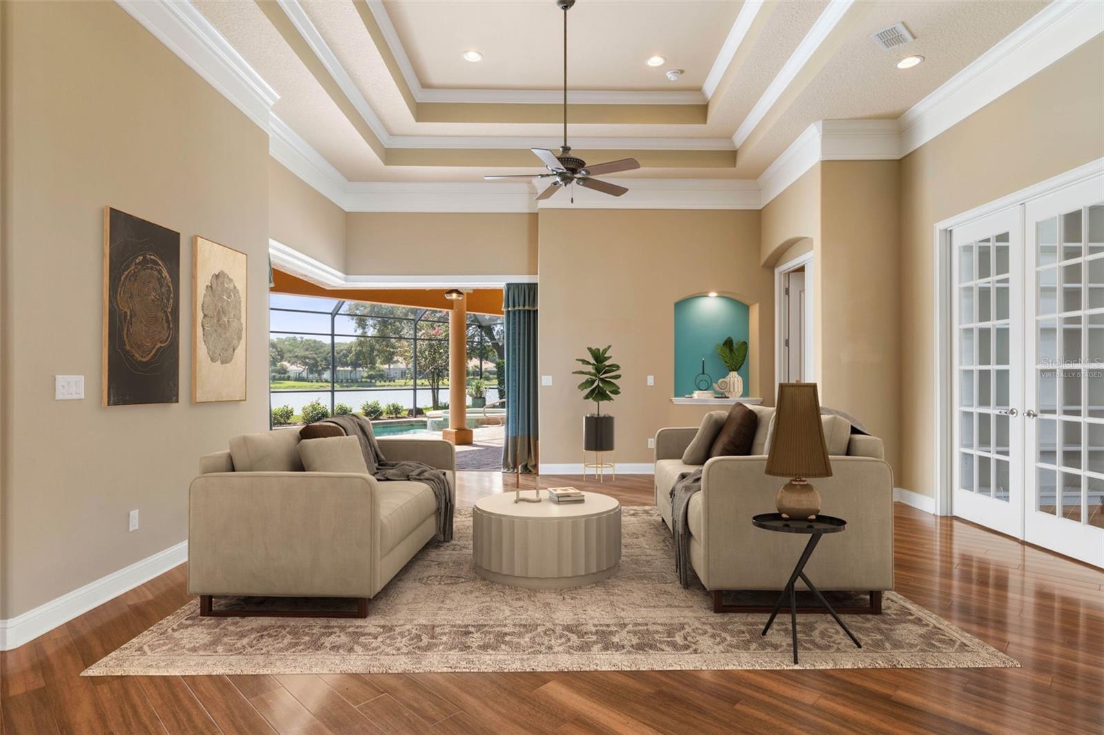 Image 10 of 100 For 30 Oak View Circle E