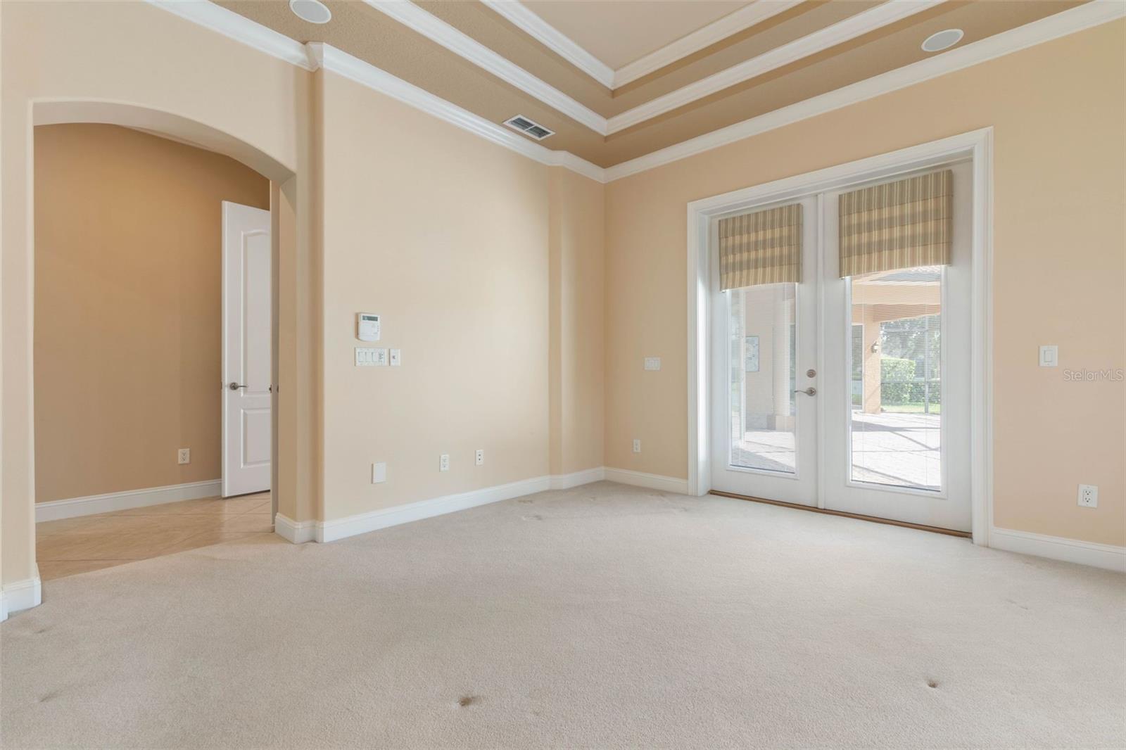 Image 39 of 100 For 30 Oak View Circle E