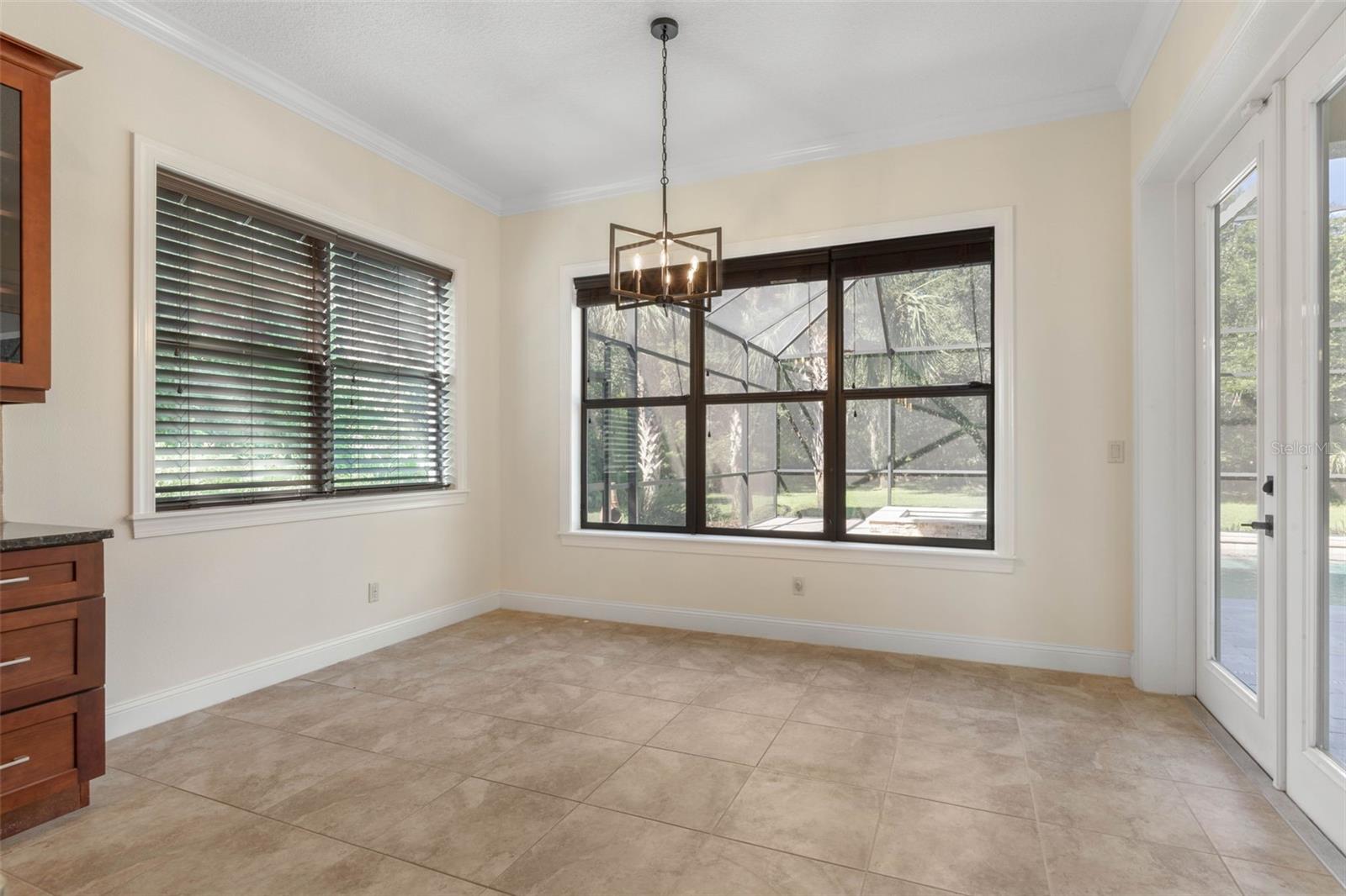 Image 18 of 100 For 7 Spanish Oaks Court