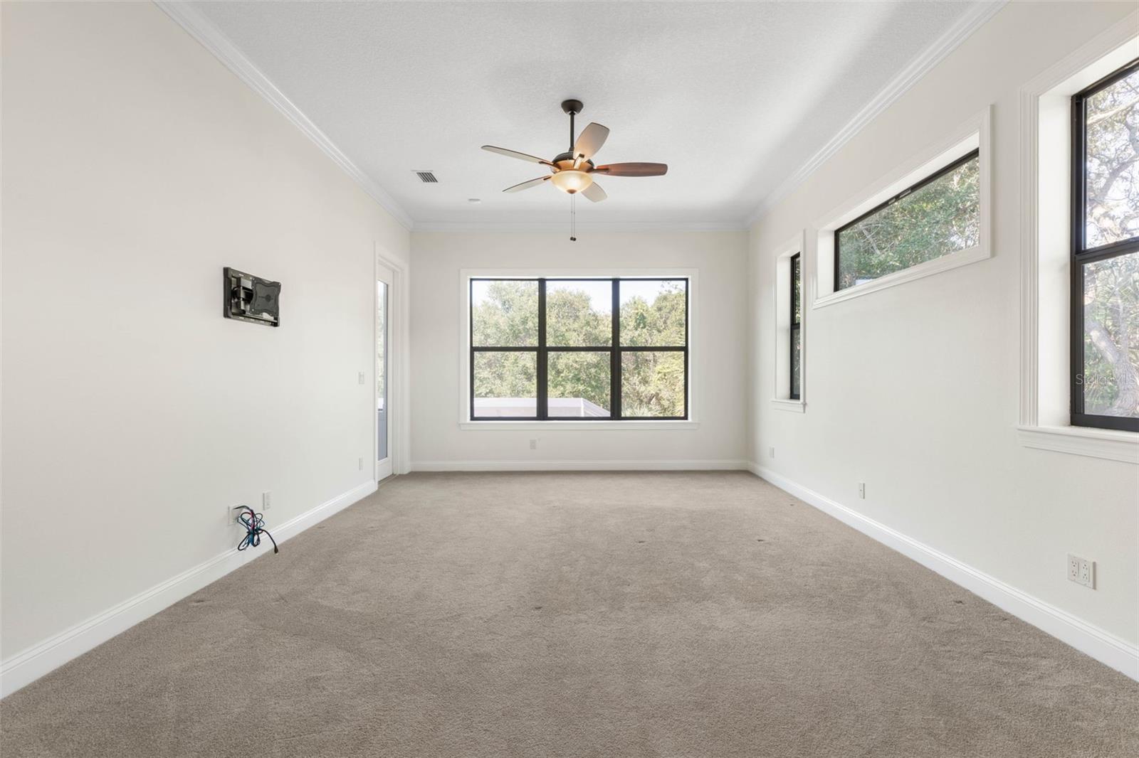 Image 41 of 100 For 7 Spanish Oaks Court