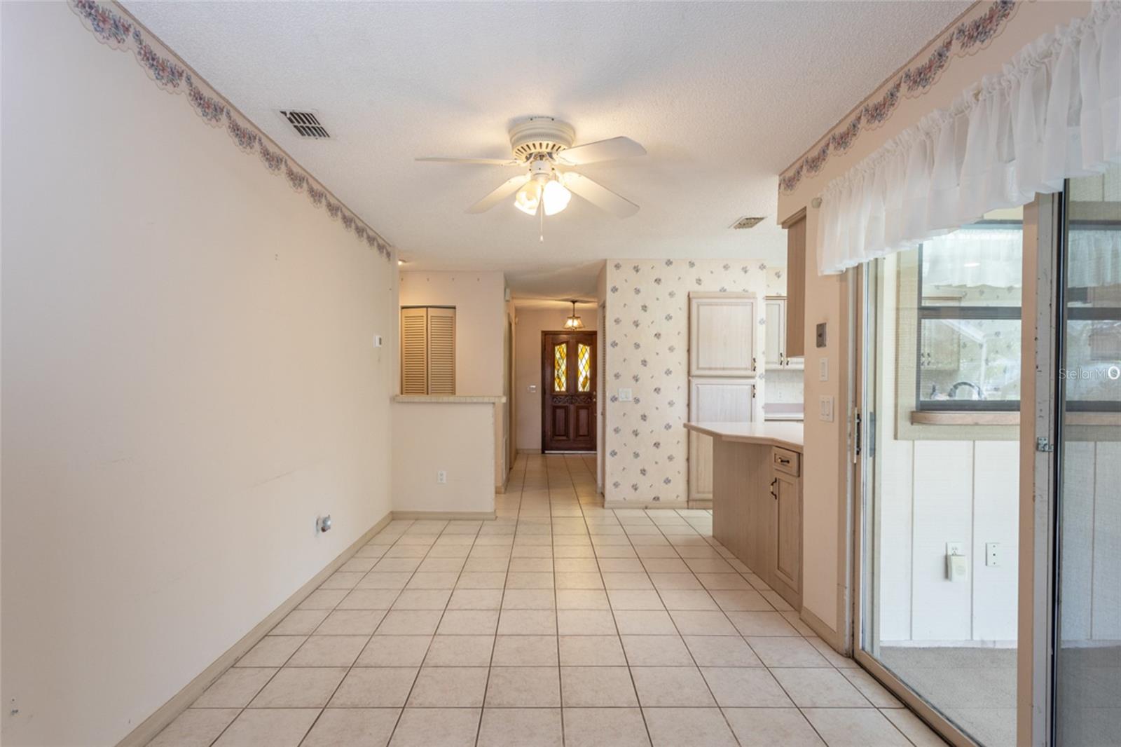 Image 14 of 51 For 41 Covington Lane