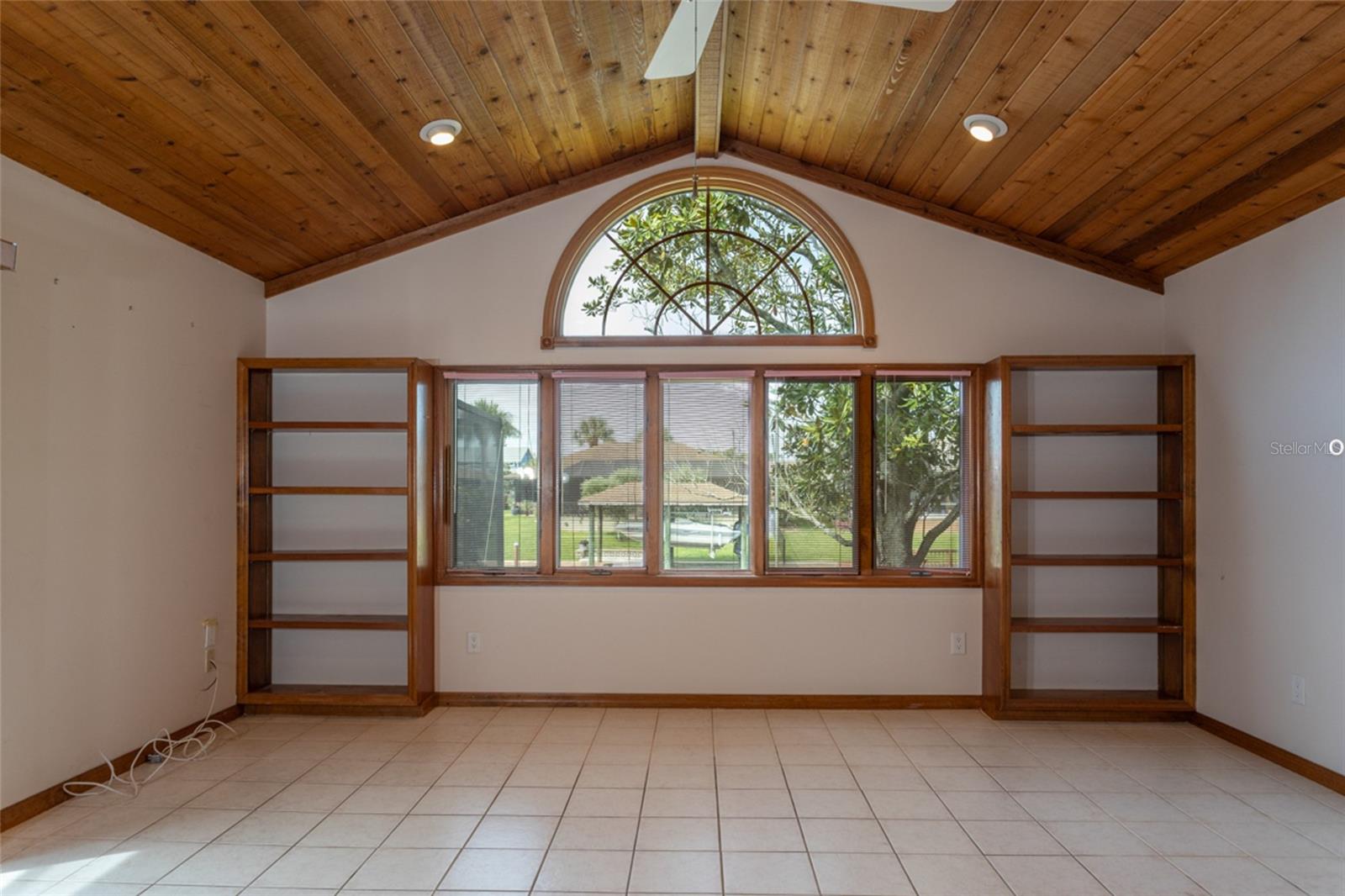 Image 18 of 51 For 41 Covington Lane