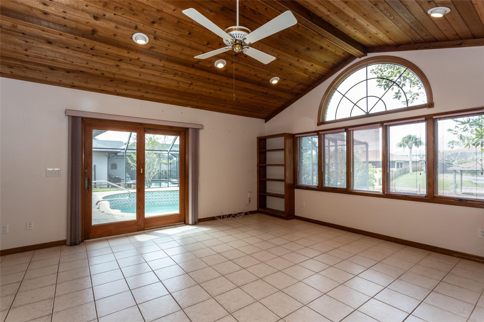 Image 19 of 51 For 41 Covington Lane