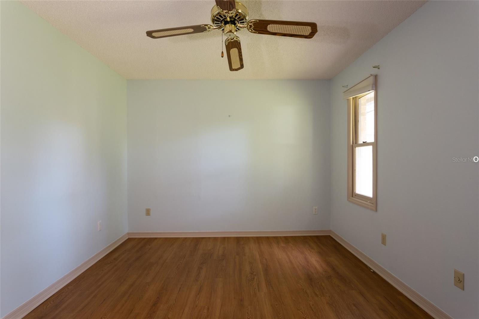 Image 33 of 51 For 41 Covington Lane