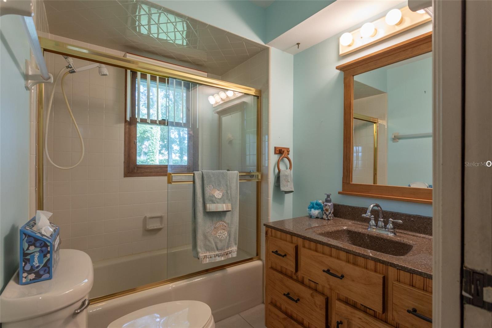 Image 35 of 51 For 41 Covington Lane