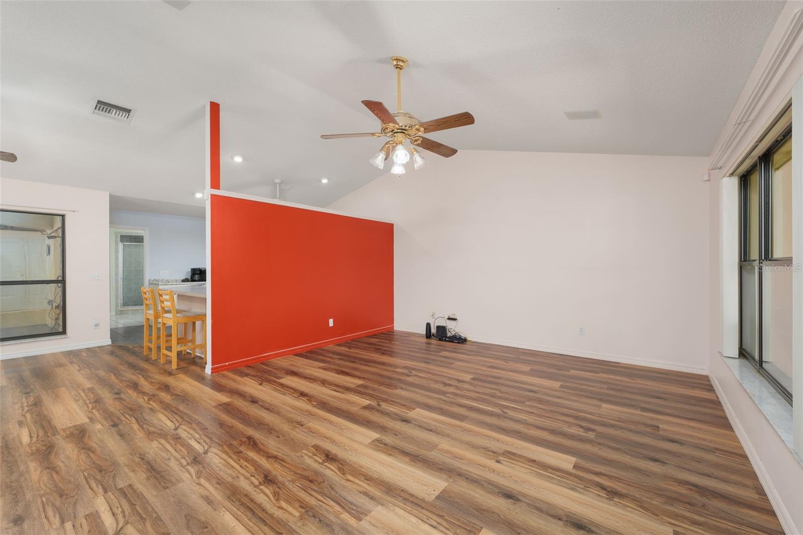 Image 9 of 42 For 1251 Cr 436  