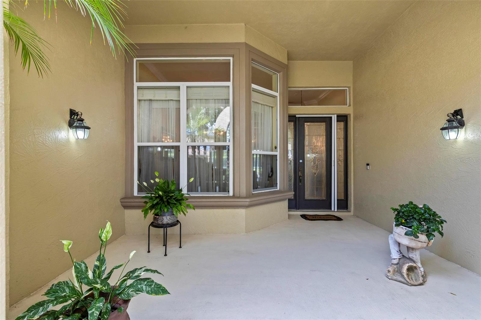 Image 7 of 76 For 98 Southlake Drive