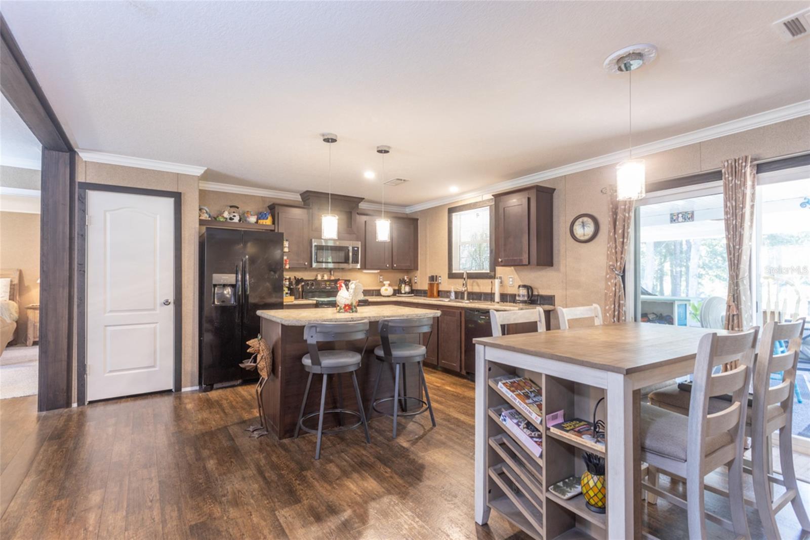 Image 10 of 41 For 5055 Flagler Estates Boulevard