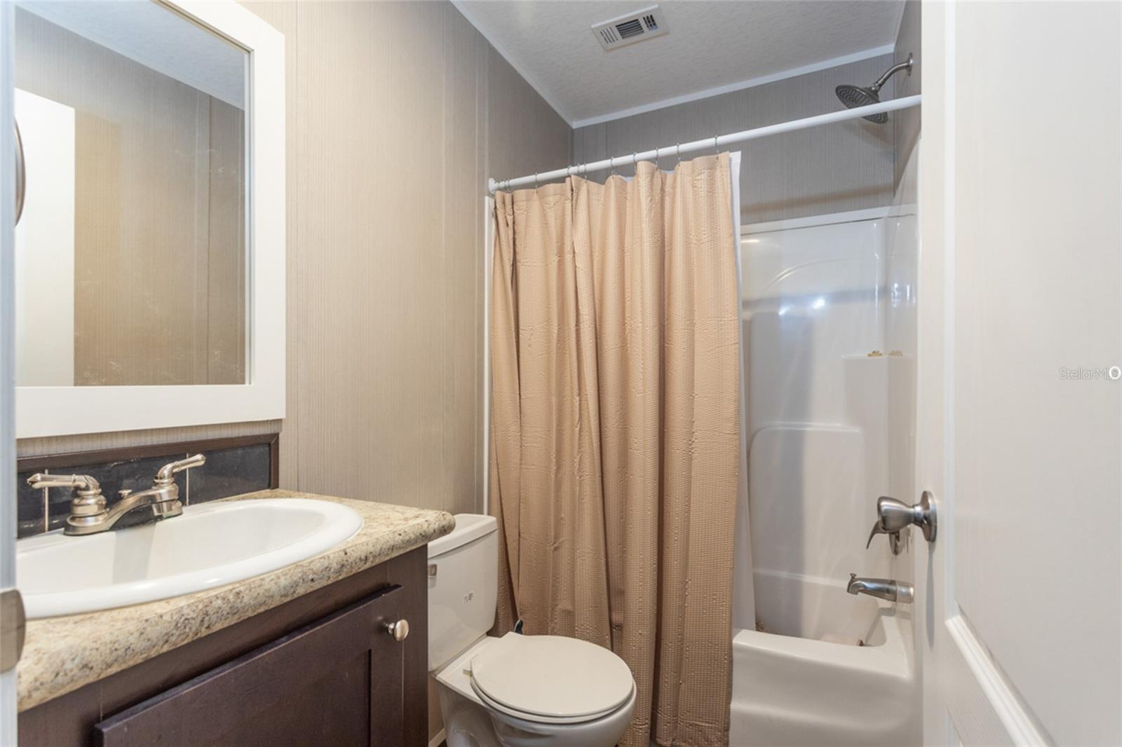 Image 22 of 41 For 5055 Flagler Estates Boulevard