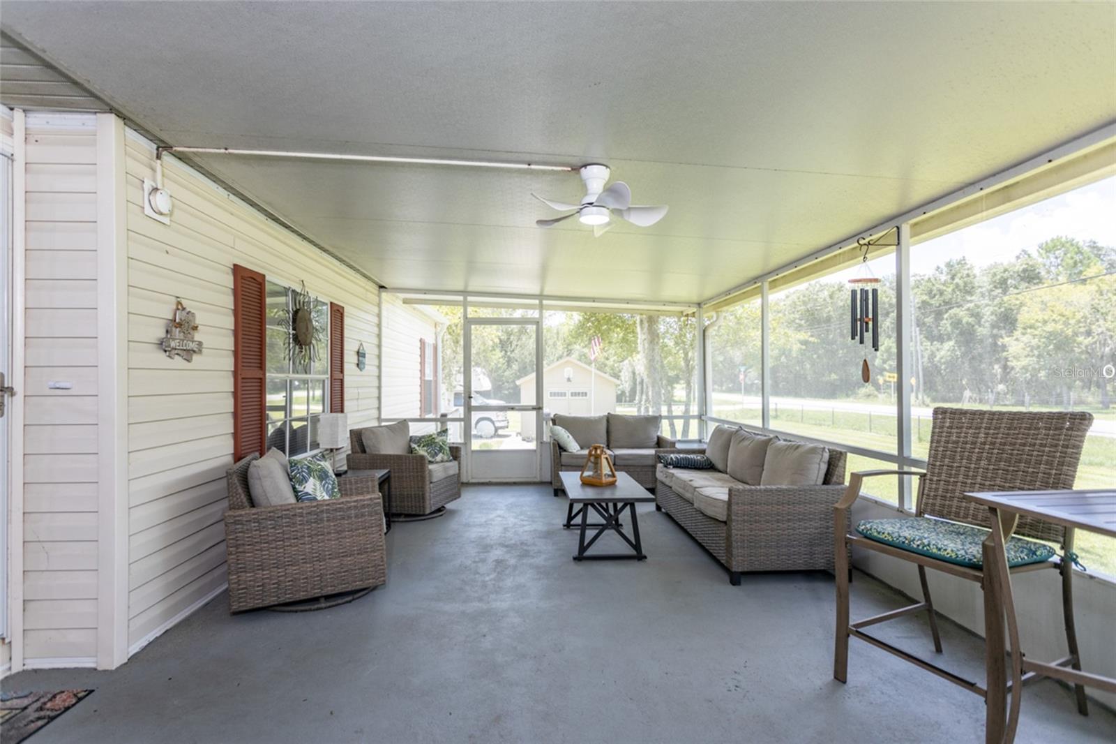 Image 14 of 48 For 1513 Mistletoe Street