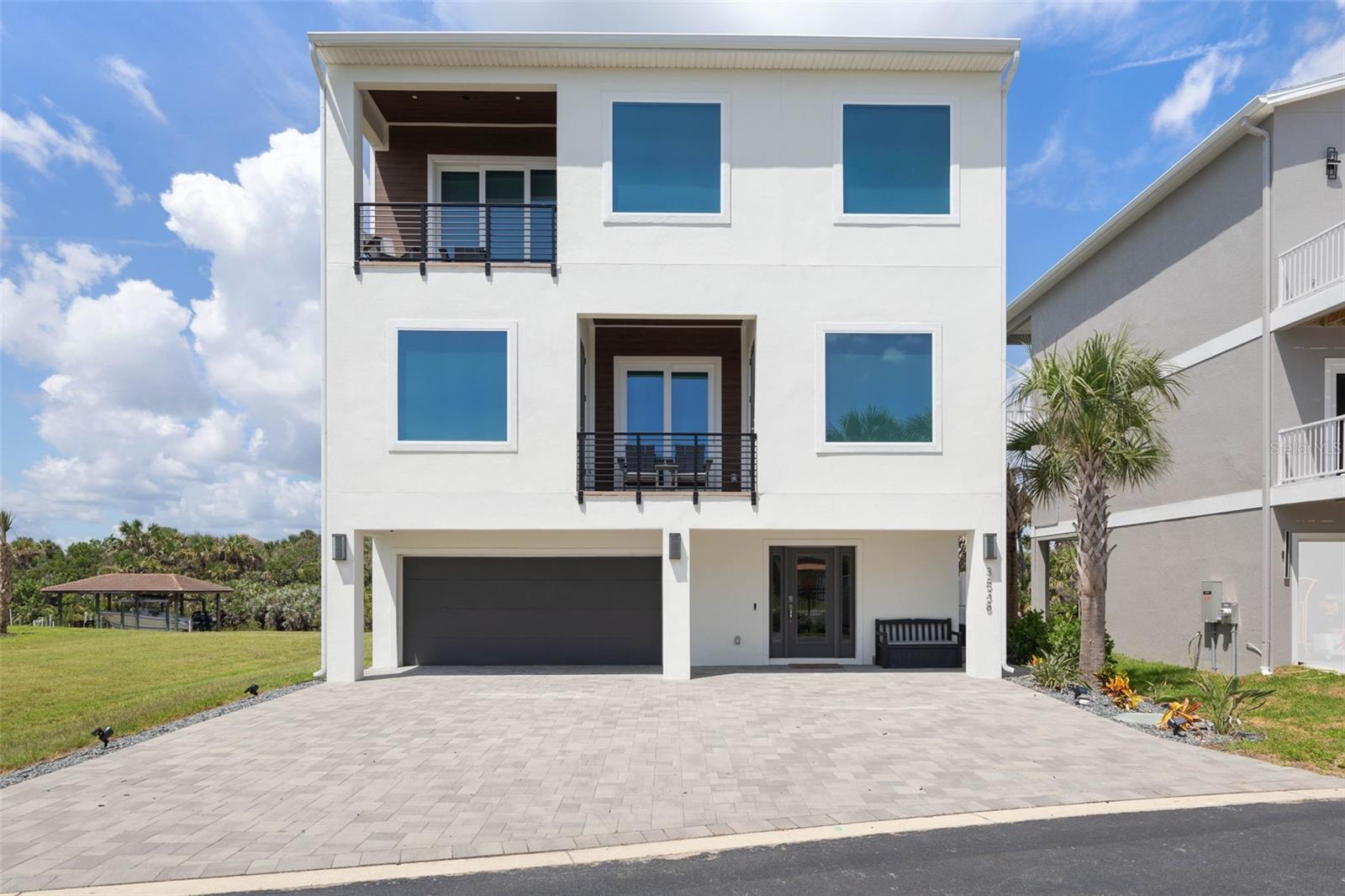 Image 10 of 71 For 3538 Ocean Shore Boulevard